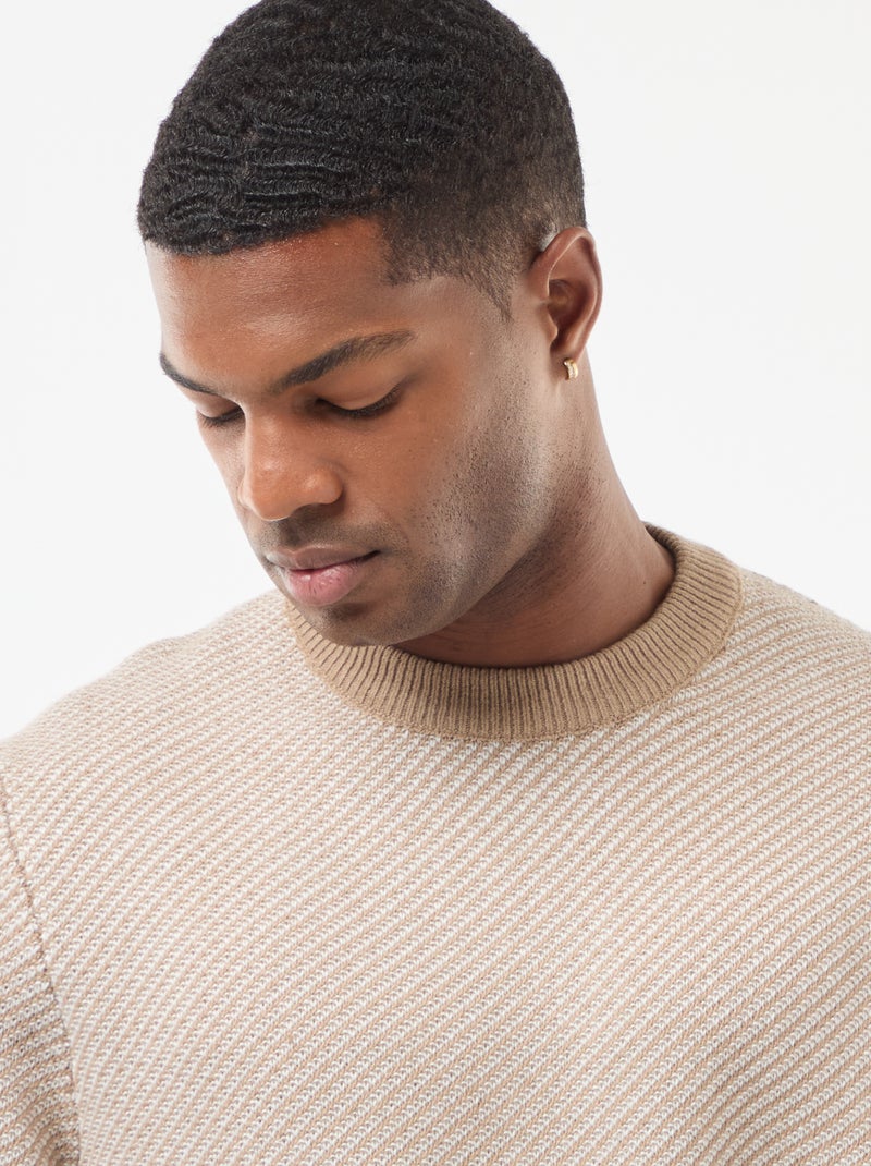 Maglione in maglia fantasia con collo rotondo Beige - Kiabi