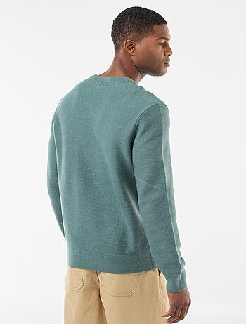 Maglione in maglia fine a tinta unita con scollo rotondo