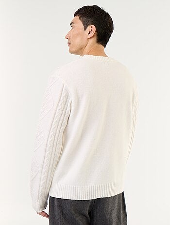 Maglione in maglia grossa con trecce
