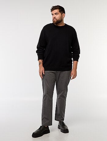 Maglione in maglia tinta unita con collo rotondo