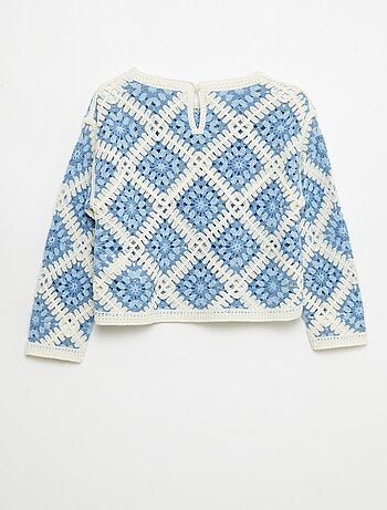 Maglione in maglia traforata con ricami floreali