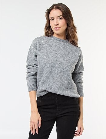 Maglione in tessuto morbido con scollo rotondo