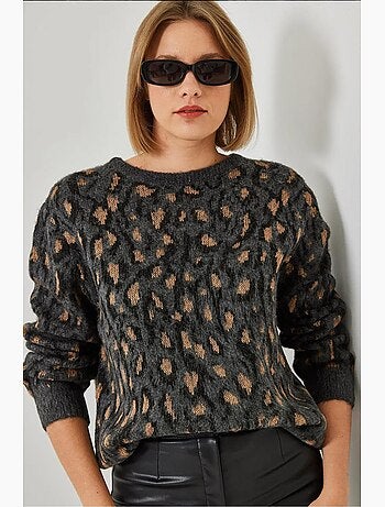 Maglione lavorato a maglia con motivo a girocollo lucci