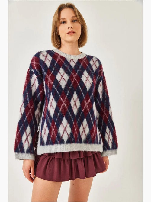 Maglione lavorato a maglia con spacchi e motivo a rombi in pile lucci - Kiabi