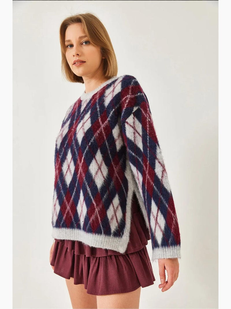 Maglione lavorato a maglia con spacchi e motivo a rombi in pile lucci Grigio chiaro - Kiabi
