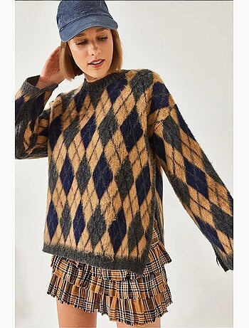 Maglione lavorato a maglia con spacchi e motivo a rombi in pile lucci