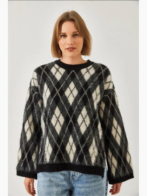 Maglione lavorato a maglia con spacchi e motivo a rombi in pile lucci - Kiabi