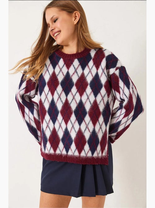 Maglione lavorato a maglia con spacchi e motivo a rombi in pile lucci - Kiabi