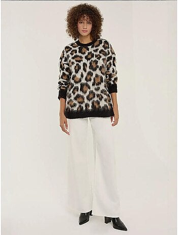 Maglione lavorato a maglia con stampa leopardata