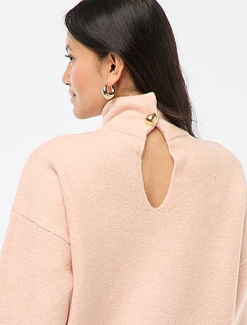 Maglione morbido con spacco gioiello sulla schiena