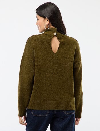 Maglione morbido con spacco gioiello sulla schiena