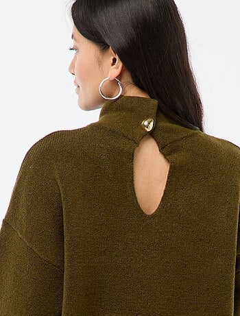 Maglione morbido con spacco gioiello sulla schiena