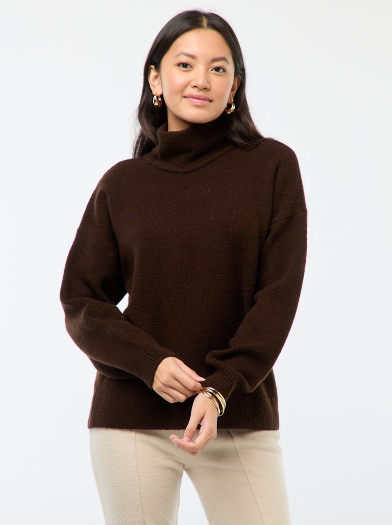Maglione morbido con spacco gioiello sulla schiena Marrone - Kiabi