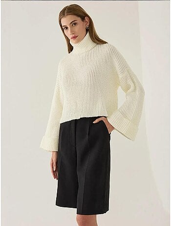Maglione oversize a collo alto