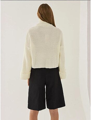 Maglione oversize a collo alto