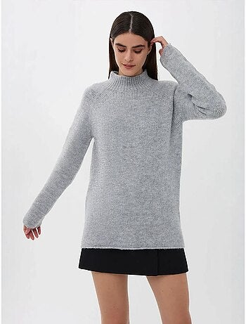 Maglione oversize a collo alto