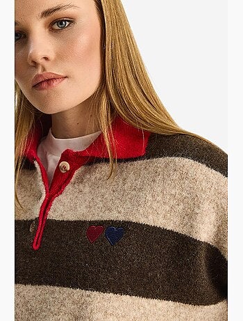 Maglione oversize a righe con colletto polo e ricamo lucci