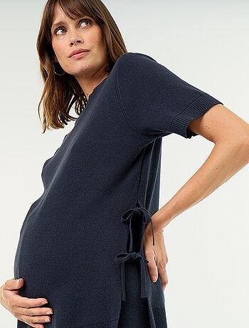 Maglione premaman a maniche corte con spacchi allacciati