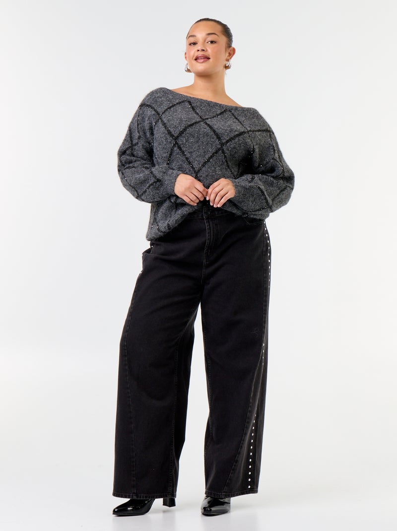 Maglione scollo a barca con motivo argyle e strass Grigio - Kiabi