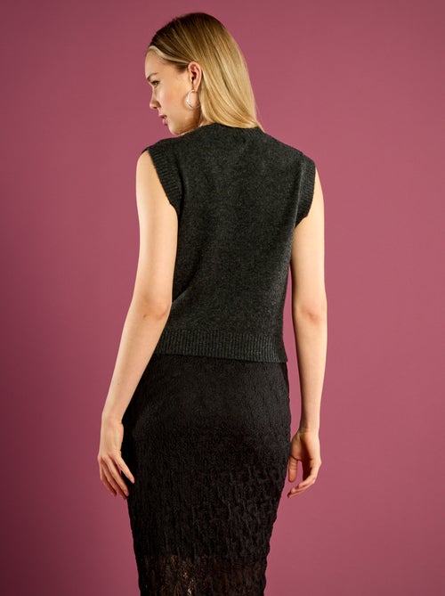 Maglione senza maniche con collo gioiello - Kiabi