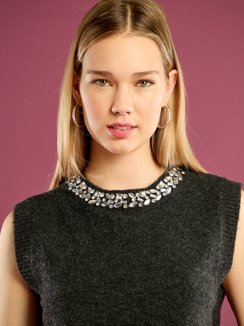 Maglione senza maniche con collo gioiello - Kiabi