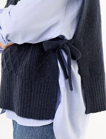 Maglione senza maniche con laccetti sui lati