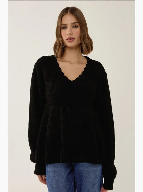 Maglione sliced con scollo a v e dettaglio annodato hiccup - Kiabi Maglione sliced con scollo a v e dettaglio annodato hiccup - Kiabi