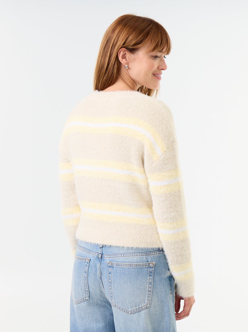 Maglione soffice a righe a girocollo Beige - Kiabi