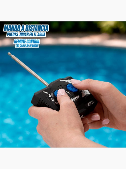 Manta radiocomandata + 4 anni speed&go - Kiabi