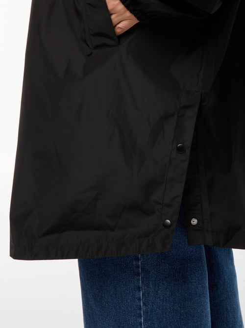 Mantella antipioggia lunga con cappuccio - Kiabi