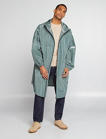 Mantella antipioggia