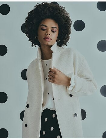 Mantello, MO Fashion