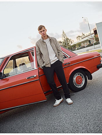 Mantello, MO Fashion