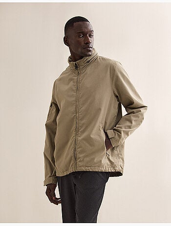 Mantello, MO Fashion