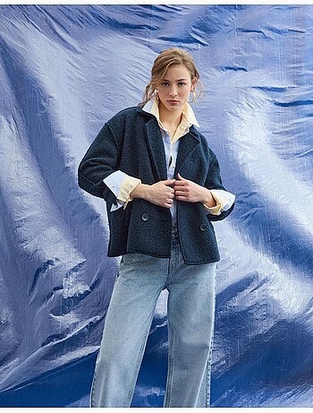 Mantello, MO Fashion