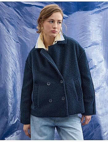 Mantello, MO Fashion