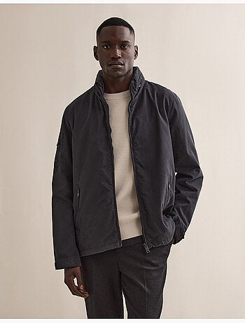 Mantello, MO Fashion