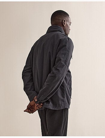 Mantello, MO Fashion