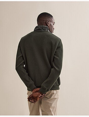 Mantello, MO Fashion