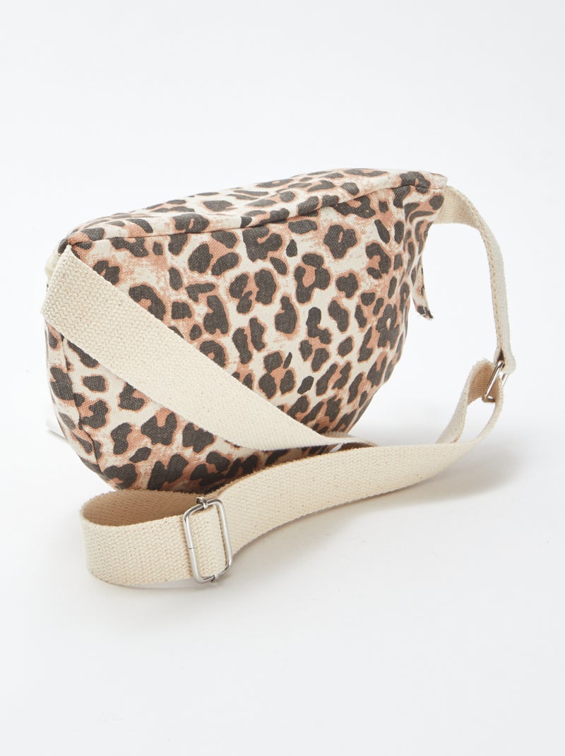 Marsupio grande con etichetta cucita MARRONE - Kiabi