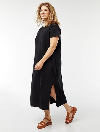 Maxi t-shirt lunga a maniche corte tinta unita
