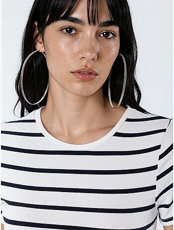 Mini abito a t-shirt a righe con girocollo busem