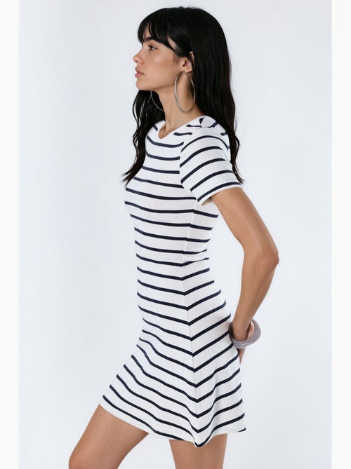 Mini abito a t-shirt a righe con girocollo busem - Kiabi