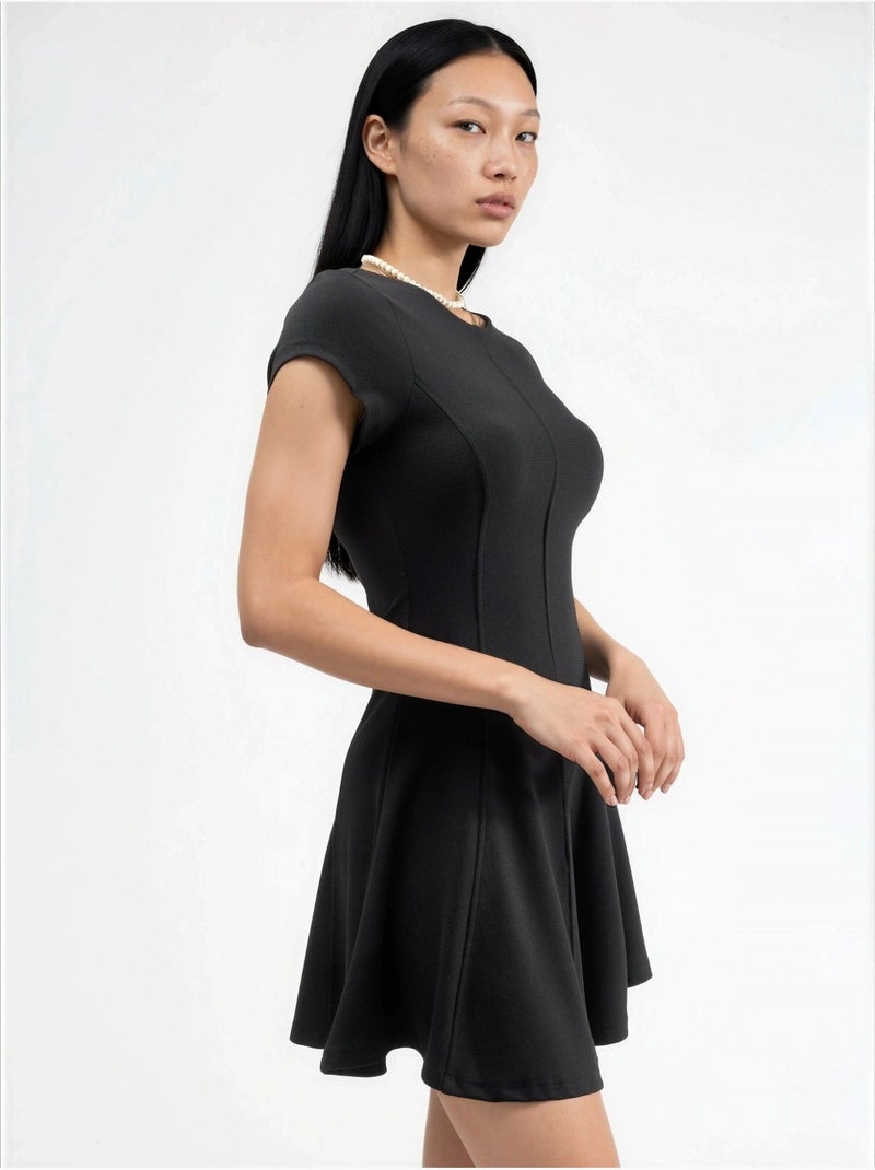 Mini abito a trapezio a maniche corte busem Nero - Kiabi