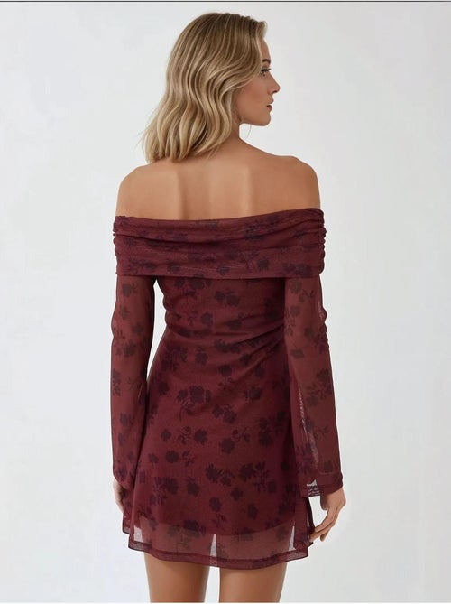 Mini abito aderente con spalle scoperte e motivo floreale - Kiabi Mini abito aderente con spalle scoperte e motivo floreale - Kiabi