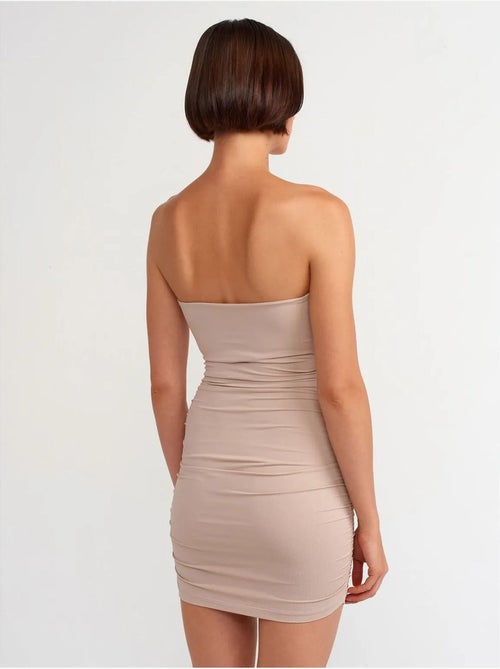 Mini abito bodycon senza spalline dilvin - Kiabi Mini abito bodycon senza spalline dilvin - Kiabi