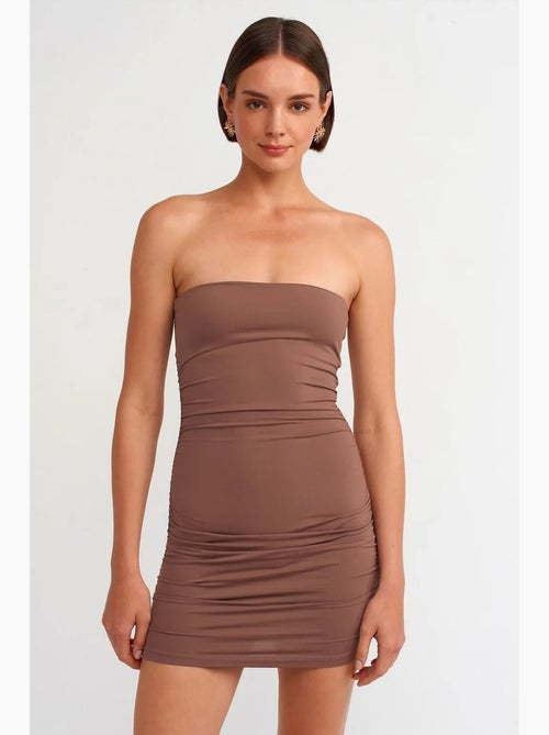 Mini abito bodycon senza spalline dilvin - Kiabi Mini abito bodycon senza spalline dilvin - Kiabi