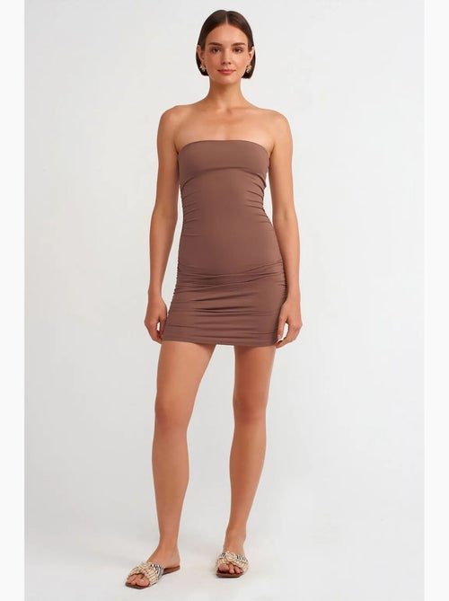Mini abito bodycon senza spalline dilvin - Kiabi Mini abito bodycon senza spalline dilvin - Kiabi