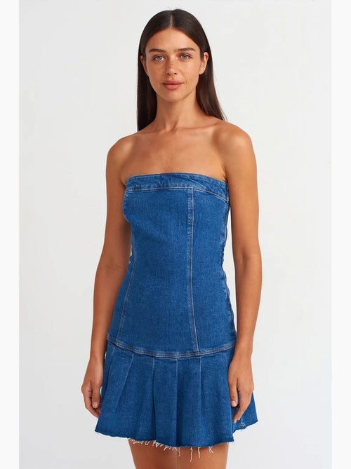 Mini abito in denim senza spalline aderente dilvin - Kiabi Mini abito in denim senza spalline aderente dilvin - Kiabi