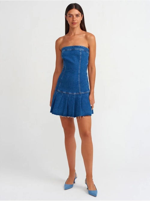 Mini abito in denim senza spalline aderente dilvin - Kiabi Mini abito in denim senza spalline aderente dilvin - Kiabi